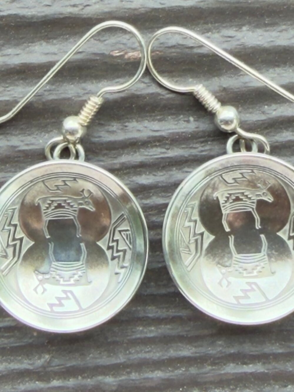 Vintage Native American Sterling Silver Dish Earrings with Antelope - Picture 2 of 7